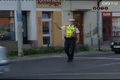 Az ország legjobb forgalomirányítója lett a Szombathelyi Rendőrkapitányság baleset helyszínelője és vizsgálója. Puklér András törzszászlós az első helyet szerezte meg a II. Országos Szakmai Közlekedésrendészeti versenyen Budapesten. Három kategóriában indulhattak a magyar járőrök: gépkocsi-, valamint motorkerékpár-vezetői és forgalomirányítói kategóriában mérték össze elméletben és gyakorlatban egyaránt a tudásukat a rendőrök. Vas megyét Puklér Andráson kívül a Tar Zoltán és László Csaba törzszászlósok képviselték a szakmai versenyen. Az ország legjobb forgalomirányítója lett a Szombathelyi Rendőrkapitányság baleset helyszínelője és vizsgálója. Puklér András törzszászlós az első helyet szerezte meg a II. Országos Szakmai Közlekedésrendészeti versenyen Budapesten. Három kategóriában indulhattak a magyar járőrök: gépkocsi-, valamint motorkerékpár-vezetői és forgalomirányítói kategóriában mérték össze elméletben és gyakorlatban egyaránt a tudásukat a rendőrök. Vas megyét Puklér Andráson kívül a Tar Zoltán és László Csaba törzszászlósok képviselték a szakmai versenyen.