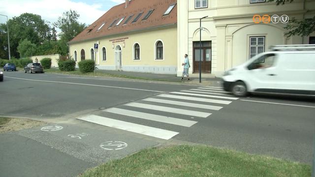 jabb hrom okoszebra szolglja a gyalogosok biztonsgt Szombathelyen