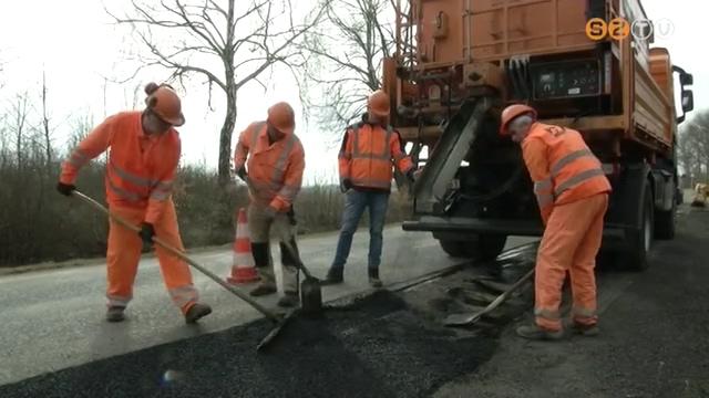 Br meglehetsen enyhe volt a tl, mgis sok kty keletkezett a vasi utakon