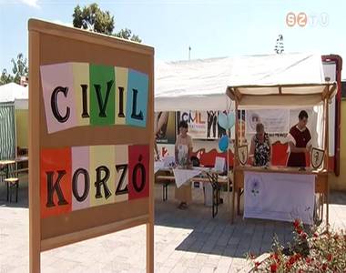 Mintegy flszz civil szervezet vesz rszt az idei karnevlon