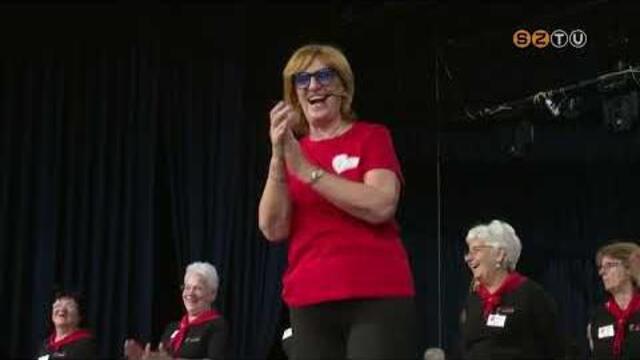 Szenior Örömtánc Fesztivált tartottak vasárnap az AGORA-ban Szenior Örömtánc Fesztivált tartottak vasárnap az AGORA-ban